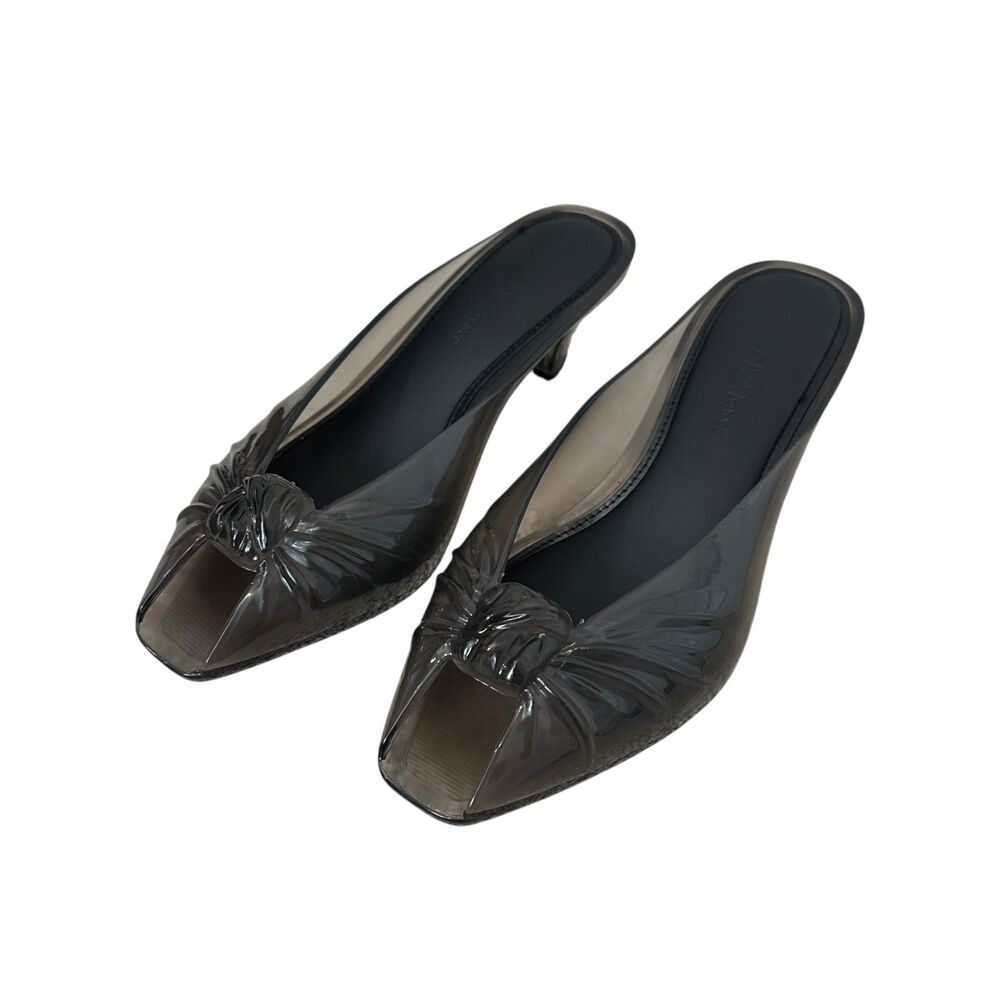 Wild Diva Lounge Jelly Kitten Heels in Dark Gray Size 6-6.5